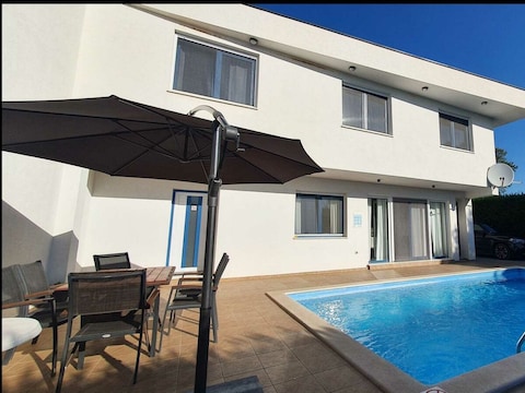 Villa Nin mit privatem Pool