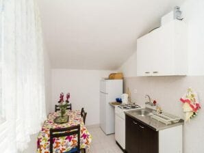 Wohnwagen Apartments Sutvid- Comfort One Bedroom Apartment with Loggia and Sea View - Drace - image1