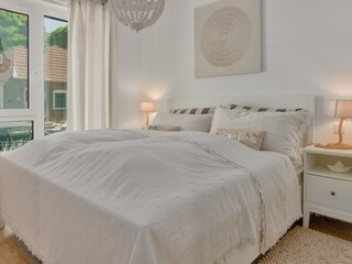 1.Schlafzimmer mit Doppelbett