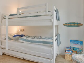 2.Schlafzimmer mit Etagenbett für Kinder