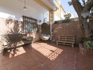 Chalet Casa Del Olivo - House In Algeciras. Free Wifi - Algeciras - image1