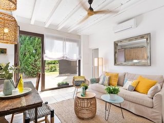 Holiday house Torroella de Fluvià Features 9