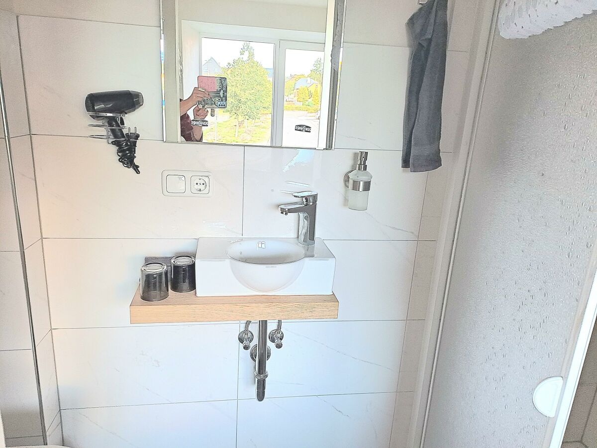 Badezeile im Appartement