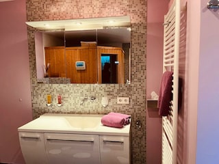 Badezimmer mit Sauna