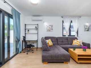 Villa Pomer Caratteristiche 32