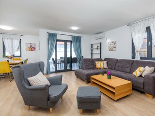 Villa Pomer Caratteristiche 63