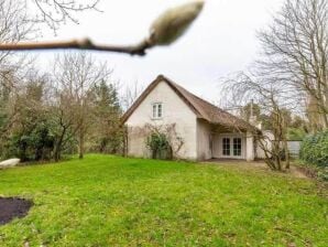 Maison de vacances Charmante villa de plage au toit de chaume - Groot Valkenisse - image1