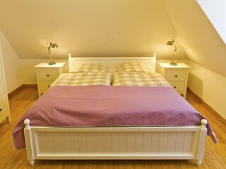 1. Schlafzimmer OG