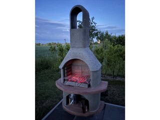 Grill in Abenddämmerung