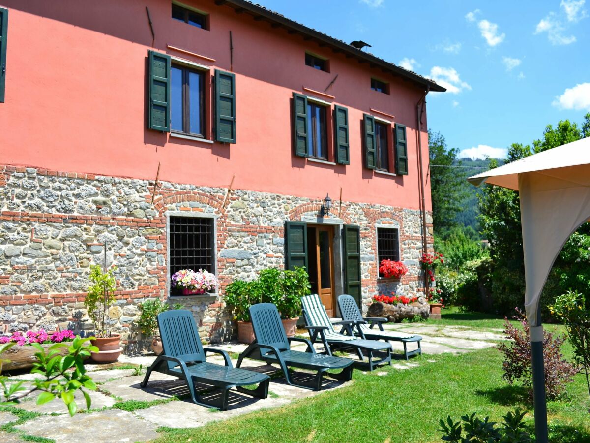 Vakantiehuis Castiglione di Garfagnana Buitenaudio-opname 1