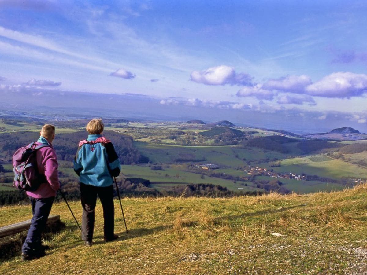 Wandern auf zahlreichen Wanderwegen