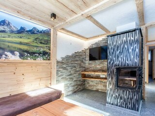 Stube,Fernseher,offener Kamin