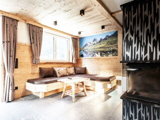 Stube, offener Kamin