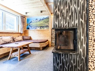 Stube, offener Kamin