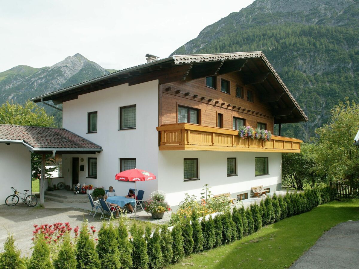 Casa per le vacanze Holzgau Registrazione all'aperto 1