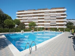 Apartment Angenehme Wohnung mit Gemeinschaftspool - Porto Santa Margherita - image1