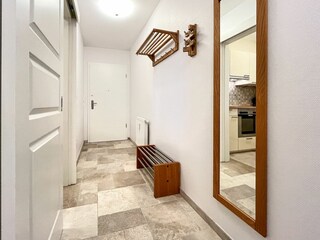 Flur mit Garderobe