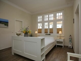 1. Schlafzimmer mit Doppelbett