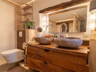 2025_07_16-19_Backhaus_Bad_2