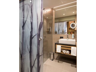 Familien Suite & DZ Deluxe Bad 6