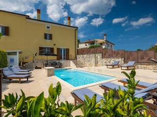 Ferienhaus Rovinjsko Selo Außenaufnahme 4