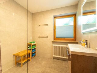 Apartment Fließ Ausstattung 17