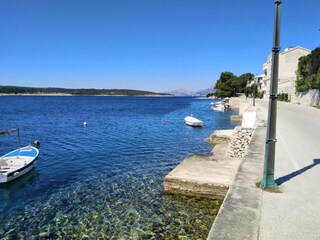 Apartment Povlja Environment 20