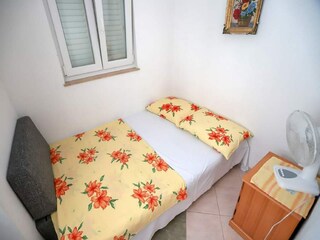 Appartement Baška Voda Équipement 13