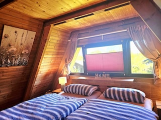 Großes Schlafzimmer