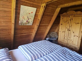 Großes Schlafzimmer