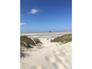 Weite und weißer Sand