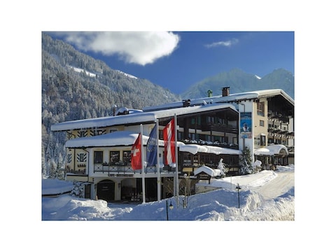 Apartment Verwöhn- und Wellnesshotel Walserhof