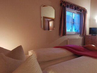 IMG_20240323_182135_resized_20240323_062721107