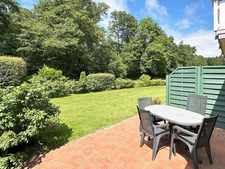 mit Ausblick ins Grüne