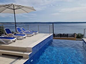 Apartment Wohnung mit Balkon und Swimmingpool - Starigrad - image1