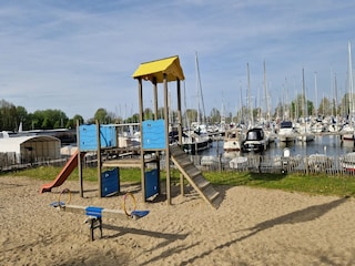 Holiday park Laren (Nordholland) Environment 28