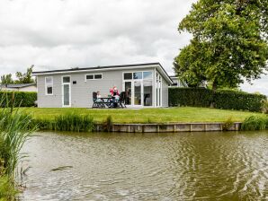 Ferienpark Chalet mit Geschirrspüler in der Nähe von Hoorn - Berkhout - image1