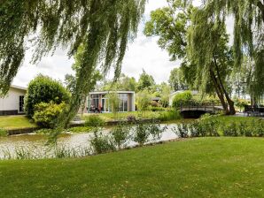 Holiday park Chalet with dishwasher not far from Hoorn - Berkhout - image1