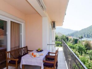 Apartment Marela- One Bedroom Apartment with Balcony and Sea View - Mokošica - image1