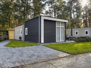 Holiday park Modern holiday home at the edge of the forest - Markelo - image1