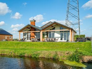 Vakantiepark Wellness woning met ligging aan het water in Friesland - accumuleren - image1