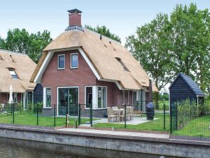 Parc de vacances Villa pour enfants au bord de l'eau en Frise - Idskenhuizen - image1