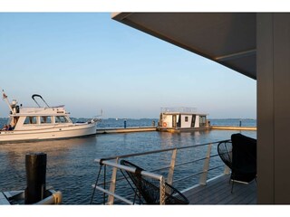 Hausboot Uitwellingerga Außenaufnahme 3
