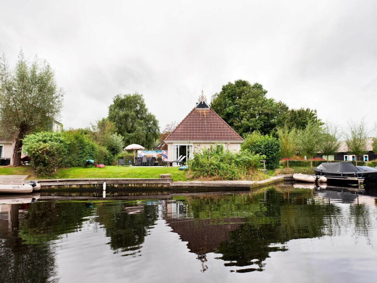 Holiday house Eernewoude Outdoor Recording 1