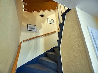 Treppe ins 1. Obergeschoss
