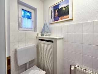 Gäste-WC im Erdgeschoss