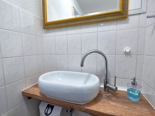 Gäste-WC im Erdgeschoss