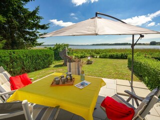 Terrasse mit Seeblick
