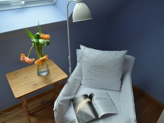 Sitzgelegenheit im Schlafzimmer 1