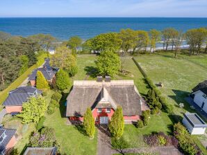 Ferienhaus Reethaus StrandZeit Lobbe | Haushälfte 1 - Lobbe - image1